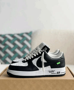 Sneaker