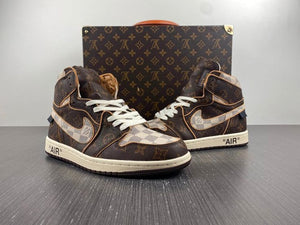 Sneaker