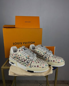 Sneaker