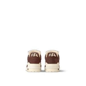 Sneaker