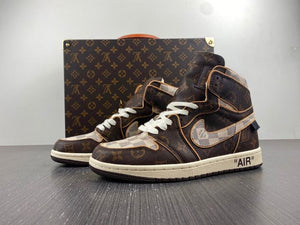 Sneaker