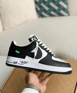 Sneaker