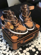 Sneaker